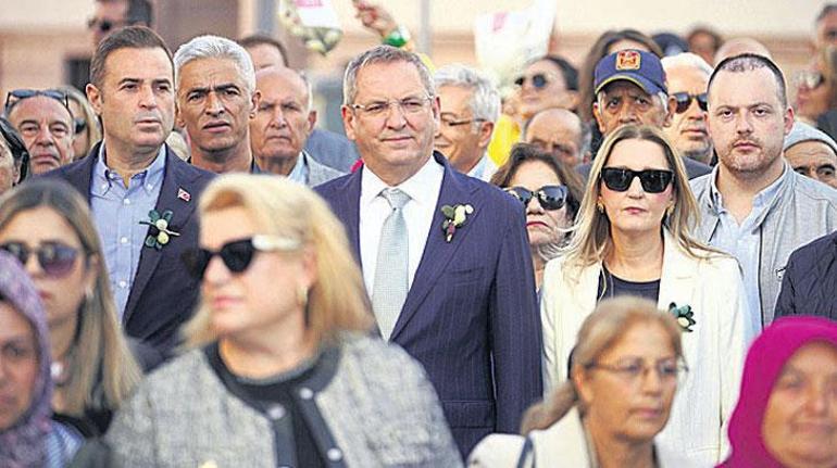 Festival havası Ayvalık’ı sardı