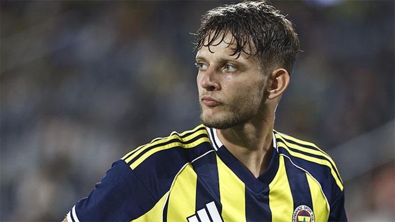 Fenerbahçede 2 ayrılık birden Yeni transfer geldiği gibi gidiyor