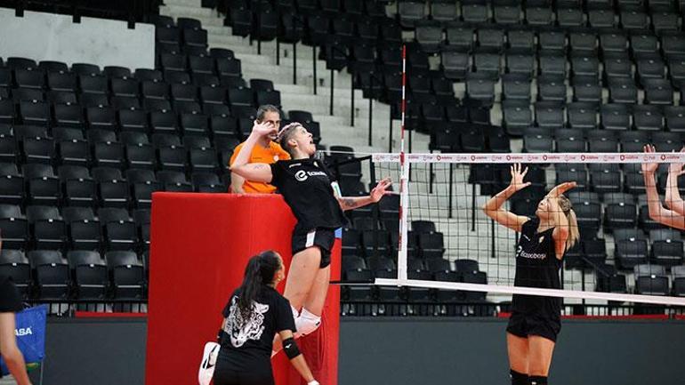 Eczacıbaşı kaptanı Simge Aköz, VakıfBank öncesi iddialı konuştu: Hedefimiz net