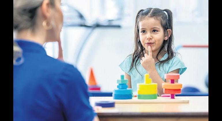 Ekran dil gelişimini olumsuz etkiliyor