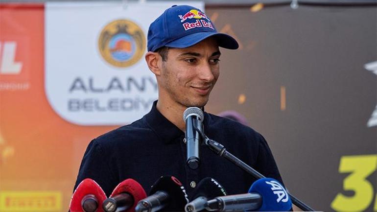Red Bull Sporcusu Toprak Razgatlıoğlu, memleketi Alanya’da coşkuyla karşılandı