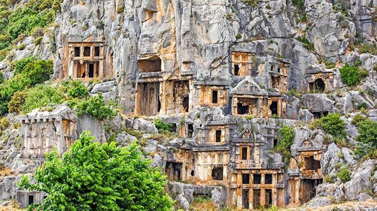 Akdenizin parlayan yıldızı Antalyada Kültür Yolu Festivali başlıyor