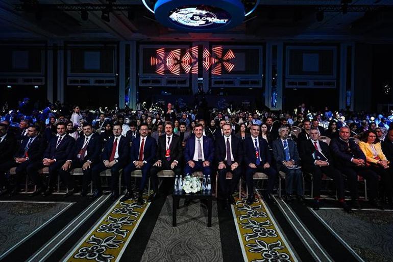 6904d772b825a93f9900dc9e Cumhurbaşkanı Yardımcısı Yılmaz: Türkiye artık izleyen değil, izlenen bir ülke