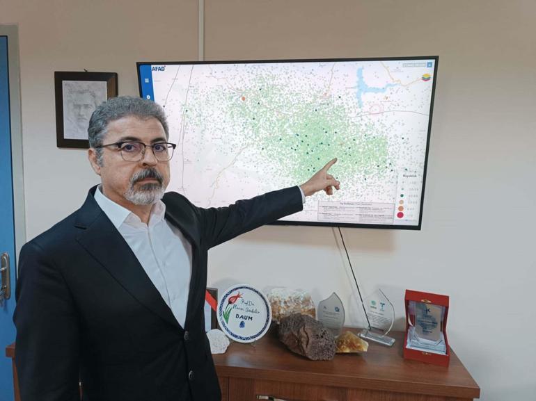 6905c4e6f673ab5ac366e5c3 Prof. Dr. Sözbilir'den yeni 'Deprem fırtınası' sözleri: 10 bin yıldır ölü faylar hareketlendi