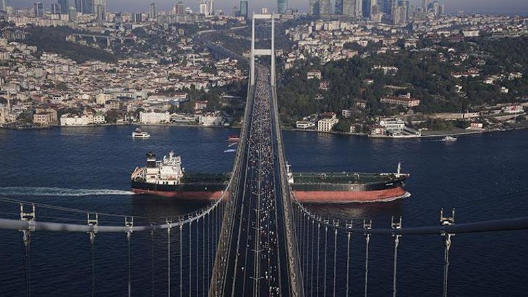 Türkiye İş Bankası 47. İstanbul Maratonu başladı 43 elit atlet katıldı