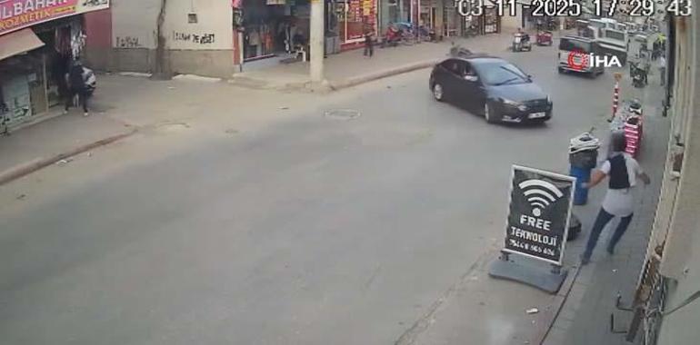 6909e771b825a93f9900ec61 Hayat kurtaran refleks kamerada: Sanki biri kafamı sola çevirdi