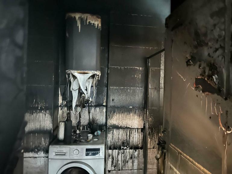 6909f4a9b825a93f9900ed06 Evi ateşe verdi! 2 jandarmayı bıçakladi, silahla ateş açtı! Vurularak durduruldu