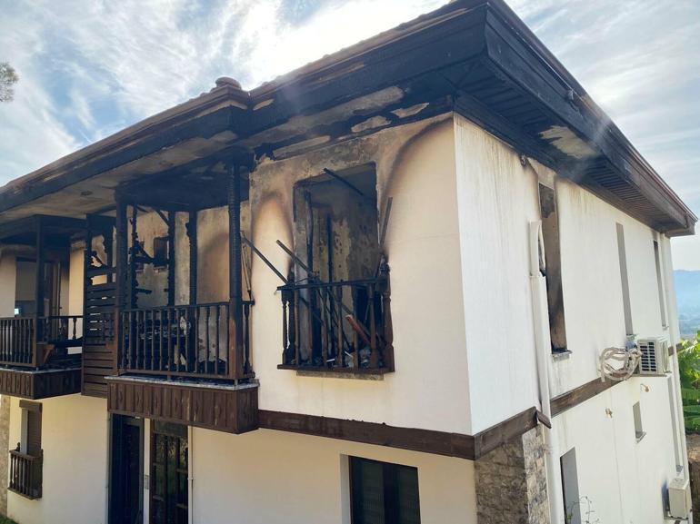 6909f4b8b825a93f9900ed09 Evi ateşe verdi! 2 jandarmayı bıçakladi, silahla ateş açtı! Vurularak durduruldu