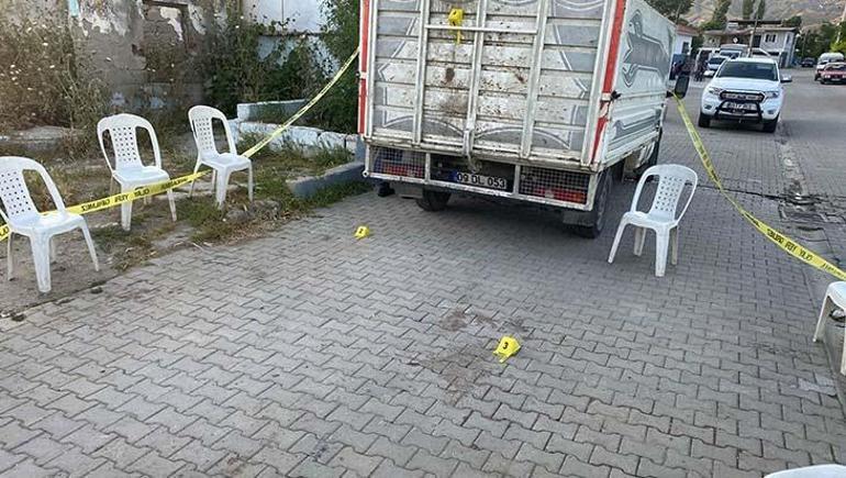 6909f550af6c89f5a1fb3a8d 4 yaşındaki Enes’i fark etmeden ezmişti! Kamyonet sürücüsüne karar çıktı