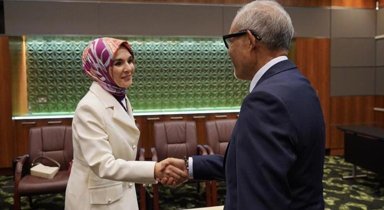 690a3d8daf6c89f5a1fb3bf0 Bakan Göktaş, Türkiye'nin Doha Büyükelçiliğini ziyaret etti