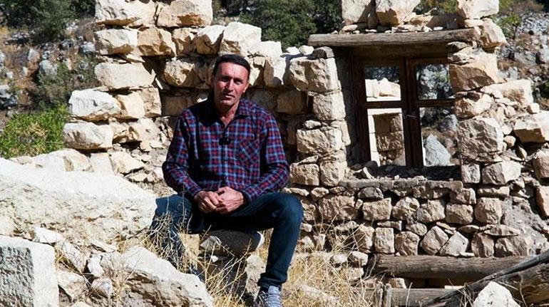 690a4be8b825a93f9900eee4 Köyünü terk etmek zorunda kaldı! 35 yıl sonra aynı topraklarda petrol üretimine katıldı