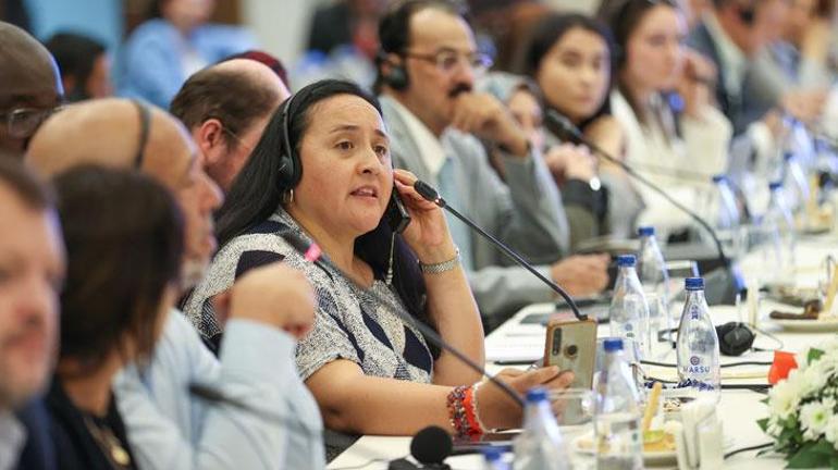 Yabancı gazeteciler asrın inşa seferberliğini övüyor: Olağanüstü bir başarı! 3 Yabancı gazetecilerden asrın inşa seferberliğine övgü: Olağanüstü bir iş