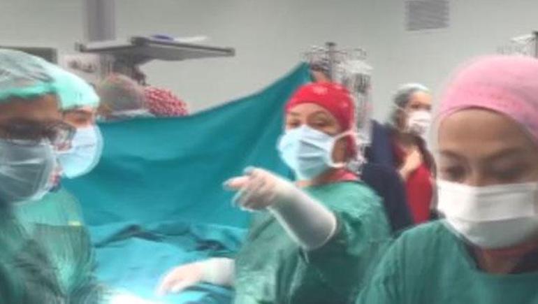 690c989ab825a93f9900f9b3 Ankara’da tıp tarihine geçen ameliyat! Anne karnında bebeğin omuriliği başarıyla onarıldı