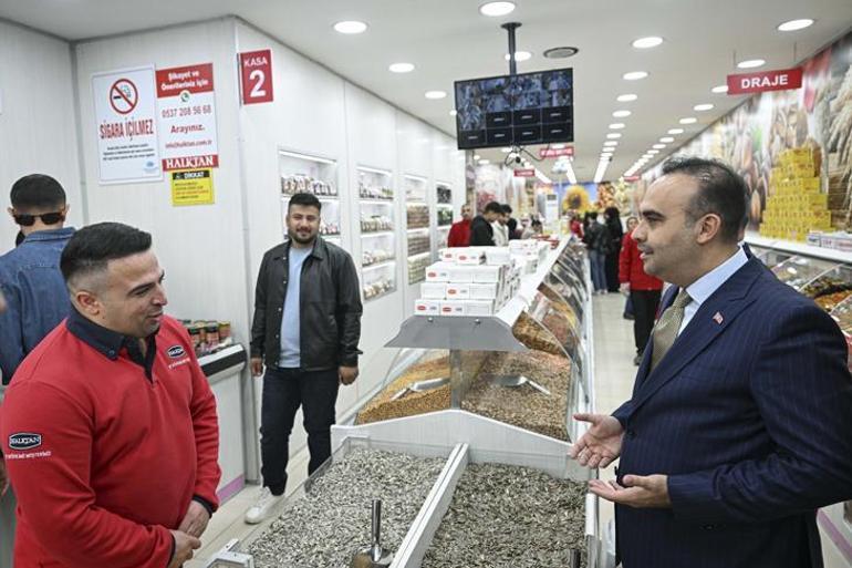 690ceae536206bb89d509650 Bakan Kacır: Hakkari kalkınmanın yeni üssü olacak