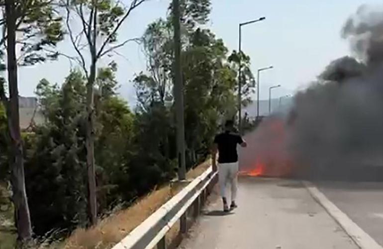 690efbecb825a93f990105e7 18 milyonluk Porsche alev aldı! Canını zor kurtardı