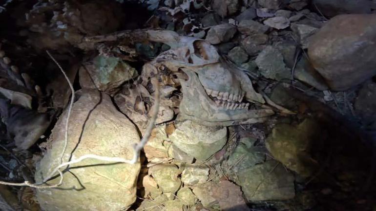 690f1190b825a93f9901068f Türkiye'deki 'Kara Deliğe' indi: Dünyadan bir yer değil