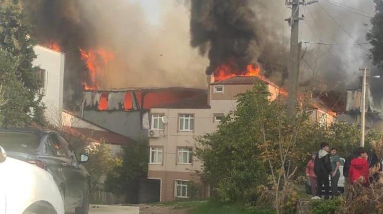 690f3b03b825a93f990107cf Kocaeli'deki yangın faciasının ilk anları! Görüntüler ortaya çıktı: İçeride insanlar bağırıyordu