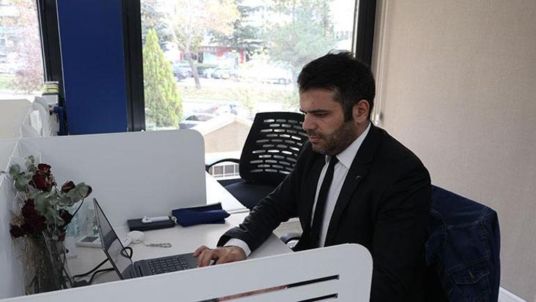 69104b24f673ab5ac3670f6d Bomba gibi patladı! Eskişehir’de dizüstü bilgisayar alev aldı: O anlar kamerada