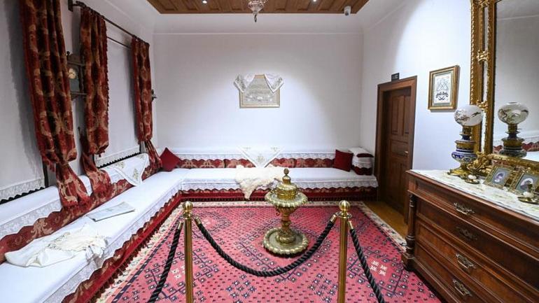 Atatürk ve ailesinin eşyaları yıllar sonra Selanik’teki evinde