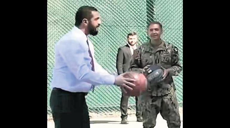 69111810f673ab5ac36716a8 Beyaz Saray’da tarihi gün