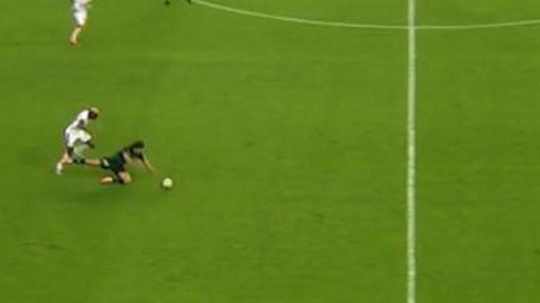 Kocaelispor-Galatasaray ve Fenerbahçe-Kayserispor maçının tartışmalı pozisyonları Trioda değerlendirildi Çok riskli bir müdahale