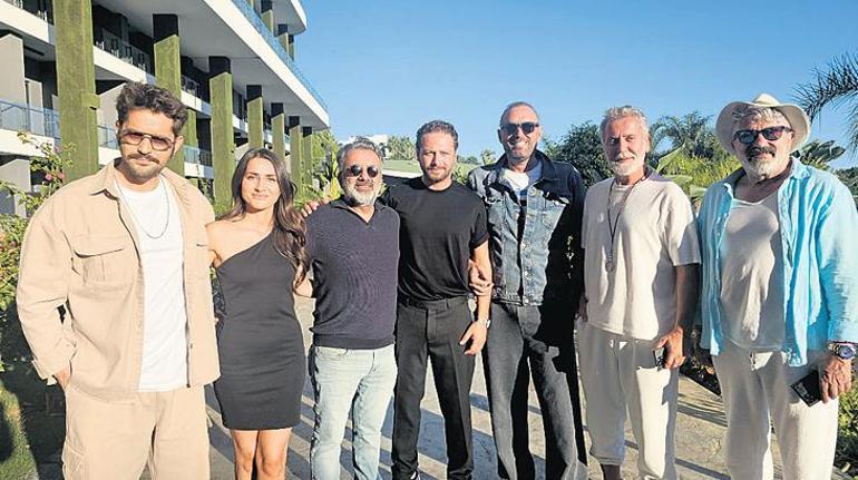 İyi ki bu ülkeden bir Atatürk geçti