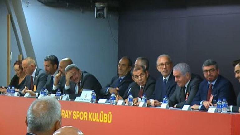 Galatasaray Divan Kurulunda Barış Alper Yılmaz ve Icardi diyaloğu Başkan Dursun Özbekten sitem