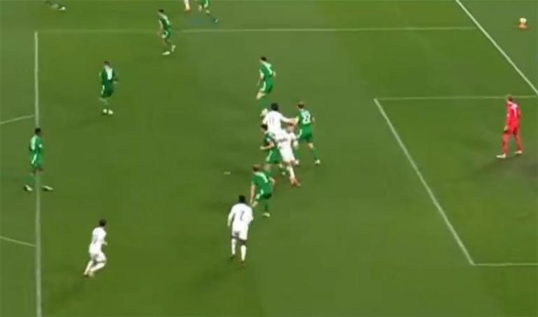 Cristiano Ronaldo rakibine dirsek attı, oyundan atıldı Portekizde yıkım