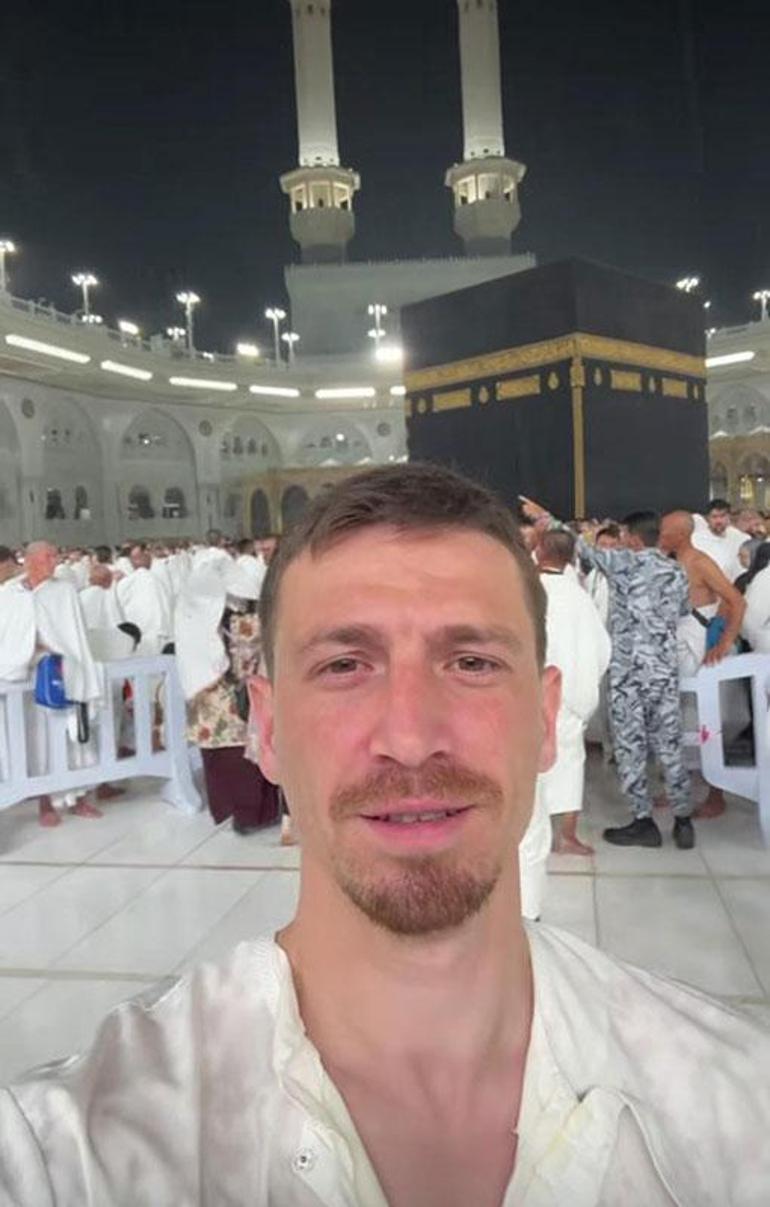Fenerbahçede Mert Hakan Yandaştan Kabe paylaşımı