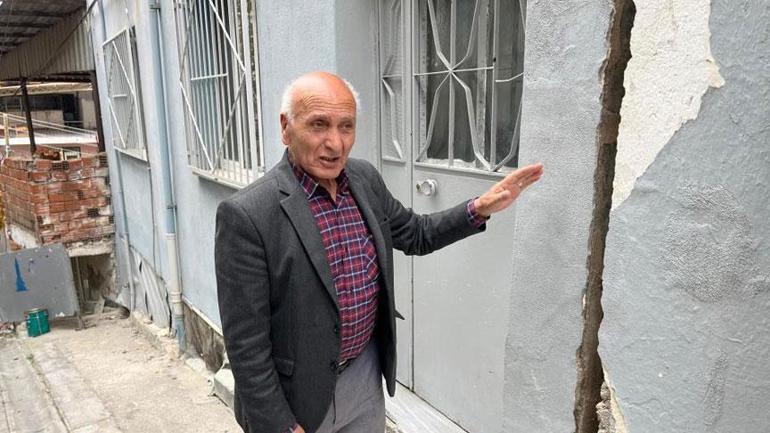 İzmirde korkutan manzara Birçok evde çatlaklar oluştu