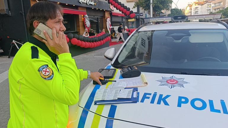 691ebdc37417390292e2e015 Yüksek sesli müzik zevki pahalıya patladı! Hem araç gitti hem ehliyet