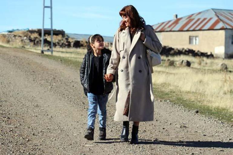 İstanbullu öğretmenin Ağrı Dağının eteğindeki fedakarlığı: İlk göz ağrım