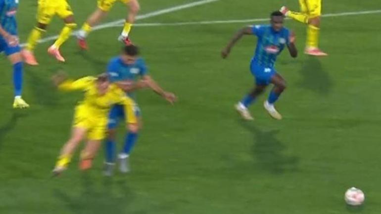 Rizespor - Fenerbahçe maçının tartışmalı pozisyonları Trioda değerlendirildi Elle oynamak nasıl olmaza örnek
