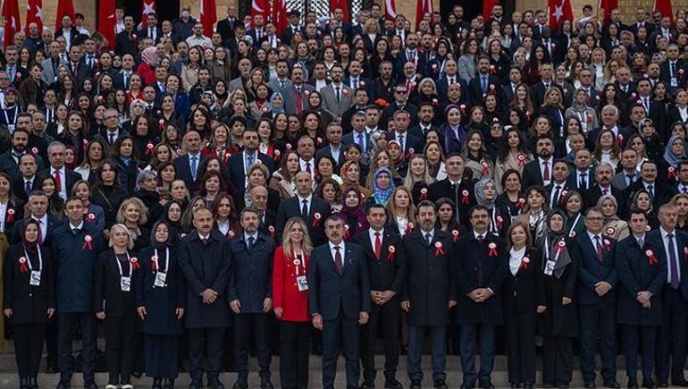 Milli Eğitim Bakanı Yusuf Tekinden öğretmenlere mektup