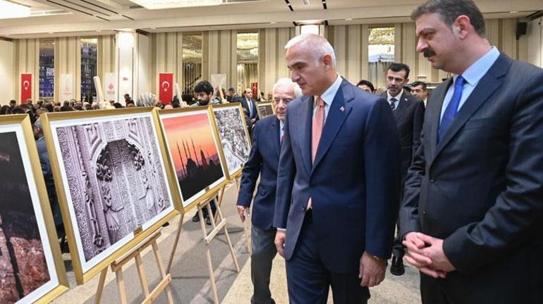 Bakan Ersoydan Ayasofya açıklaması: Ecdadın mirasına gözümüz gibi bakıyoruz