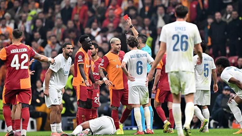 Galatasaray - Union Saint-Gilloise maçının tartışma yaratan kararlarını eski hakem değerlendirdi Kaderini değiştirdi