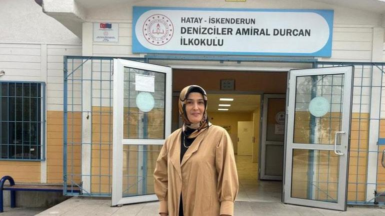 Tam 27 yıl sonra Mezun olduğu sırada öğretmeninin karşısına çıktı: Benim için çok anlamlıydı