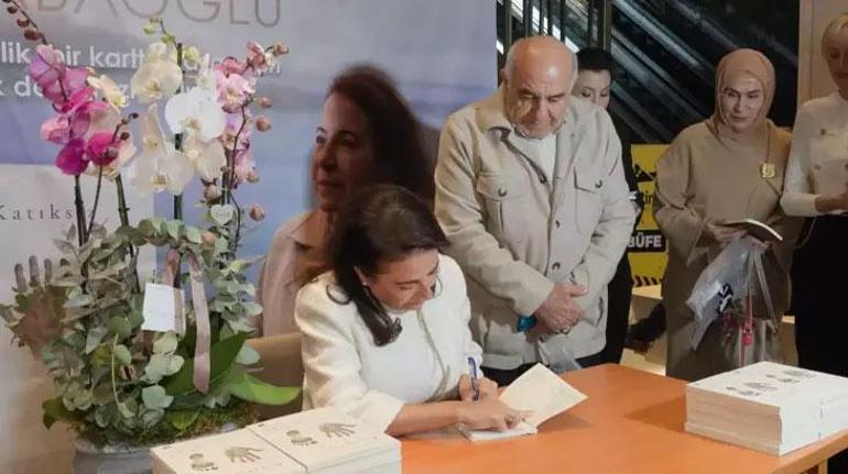 Rabia Babaoğlu’nun yeni kitabı ‘Katıksız’ okurlarla buluştu