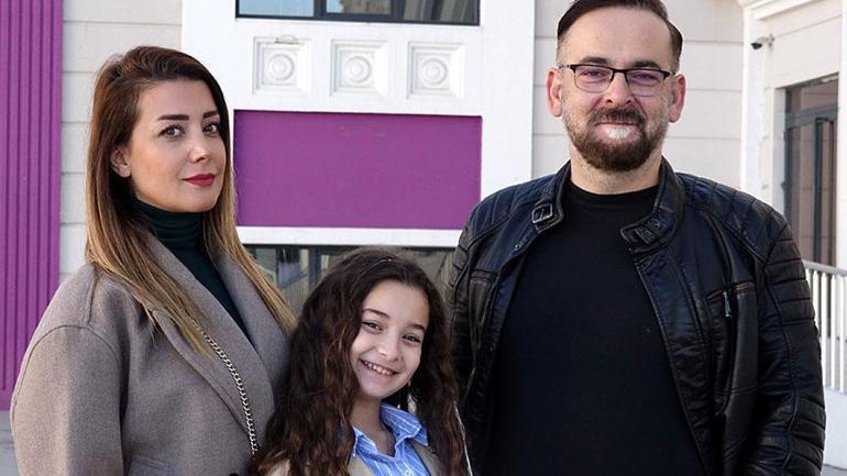 Türkiyenin gururu 9 yaşındaki Lina matematik şampiyonu oldu: Çalıştım ve altın madalyamı aldım