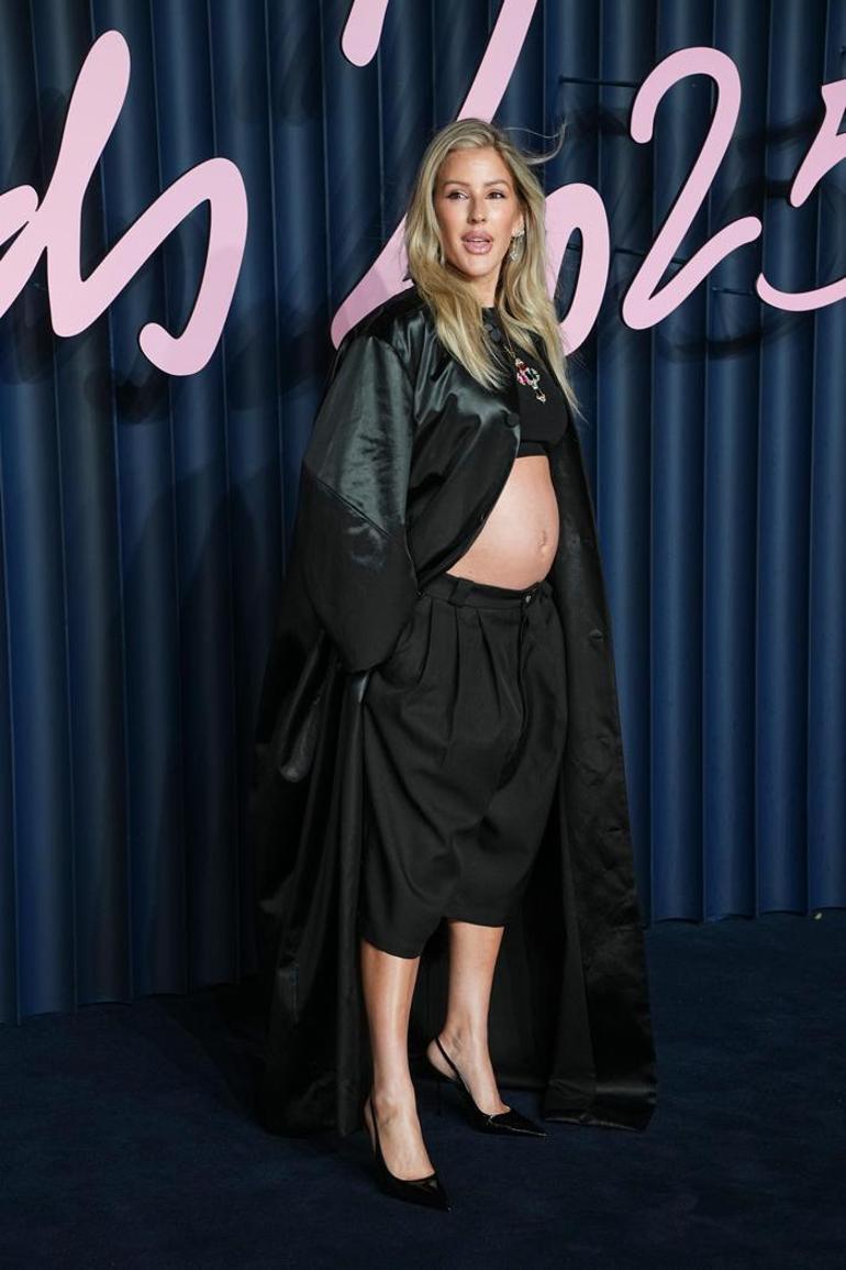 İki ünlü isim, tek ödül töreni... Hamile olduklarını kırmızı halıda ilan ettiler