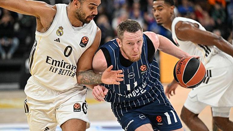 Euroleaguede Anadolu Efes, Real Madrid karşısında mağlup