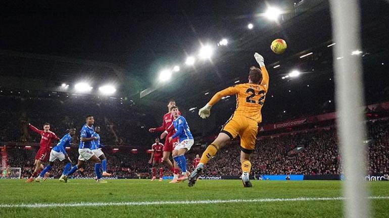 Premier Ligde Arsenal yine kazandı, Liverpoolda kriz sürüyor