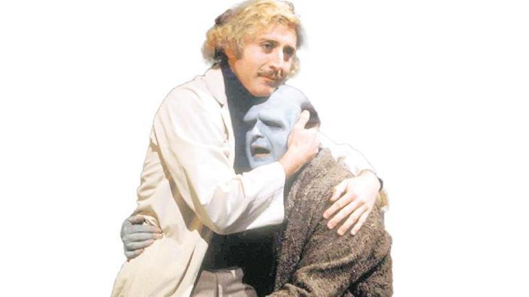 Korkmuyorum gözüme Frankenstein kaçtı