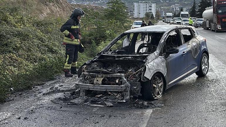 Samsunsporun yıldızı Musabanın kullandığı otomobil alev aldı