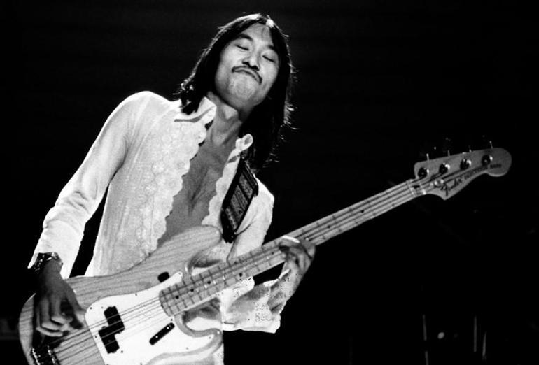 Rock dünyasının acı günü Efsane isim 79 yaşında hayatını kaybetti