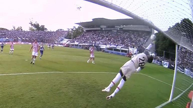 Estudiantes finale yükseldi, Musleradan inanılmaz kurtarış Bir türlü geçemediler