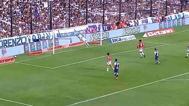 Estudiantes finale yükseldi, Musleradan inanılmaz kurtarış Bir türlü geçemediler