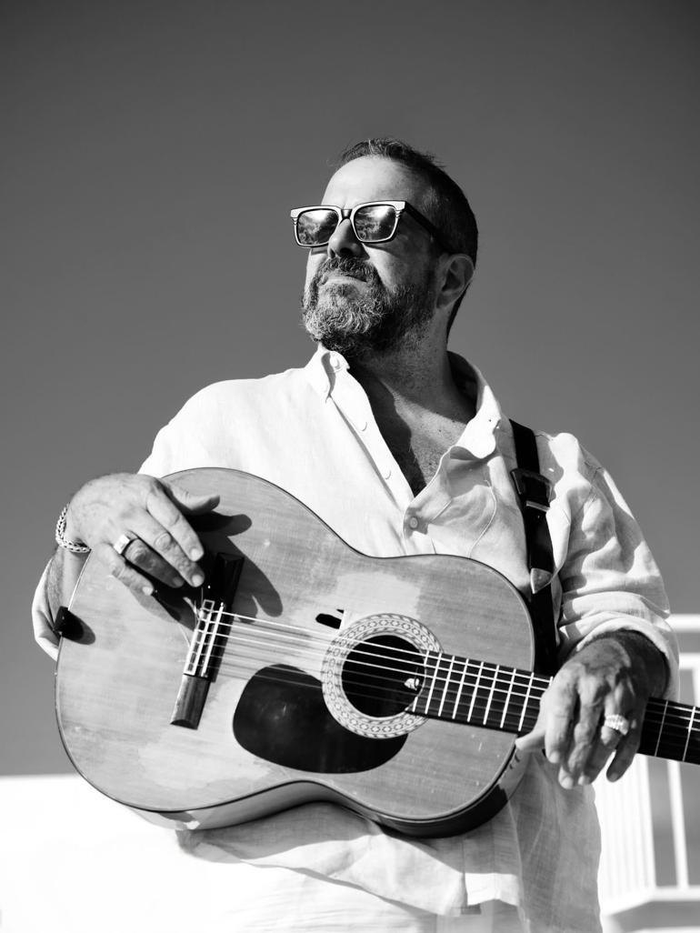 Raul Malo’nun sessiz vedası Kanserle savaşını kaybetti