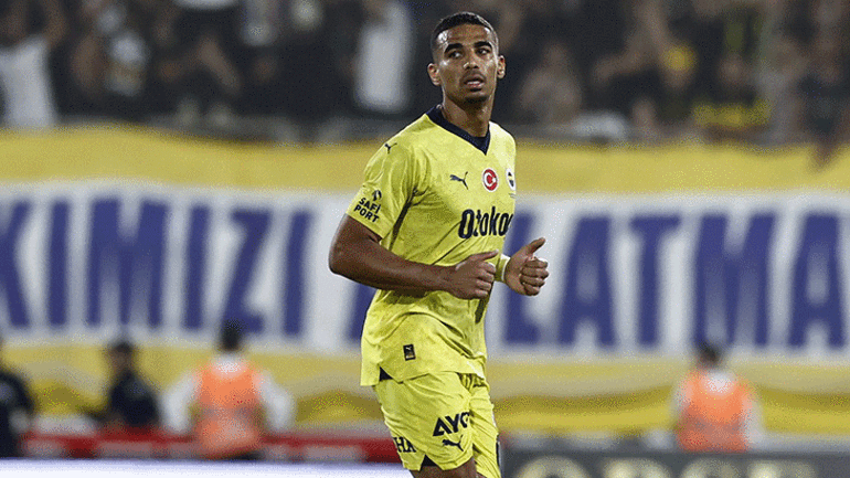 Fenerbahçenin eski yıldızı Beşiktaşa Transferde sürpriz