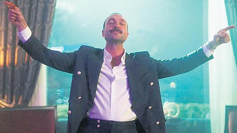 Atina’da akıllı sesler…